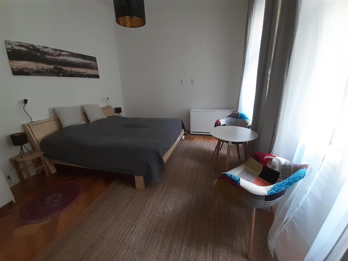 Soukromy Pokoj V Srdci Prahy Praga Exterior foto